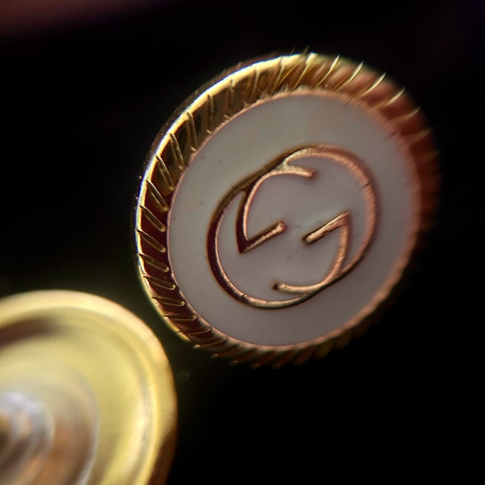 Gucci Handmade Button earrings from luxury clothing - Picture 2 of 4